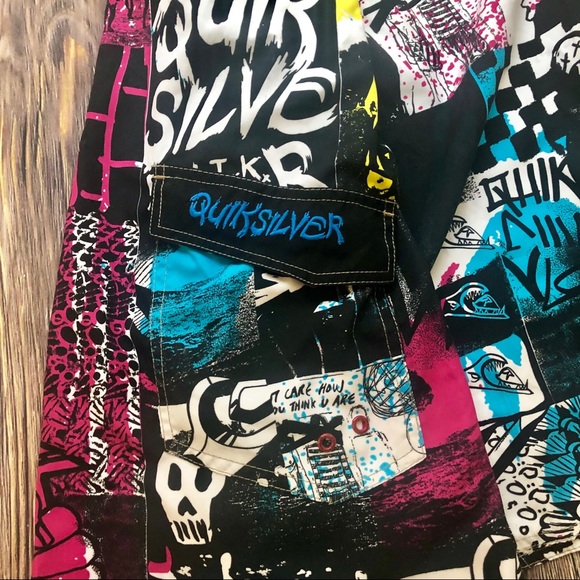 Quicksilver Board Shorts - Picture 4 of 6